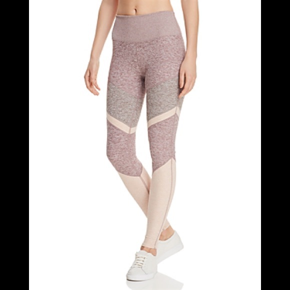 Alo Yoga SET {PURPLE} lavish bra (M) & leggings (S) - Picture 2 of 7